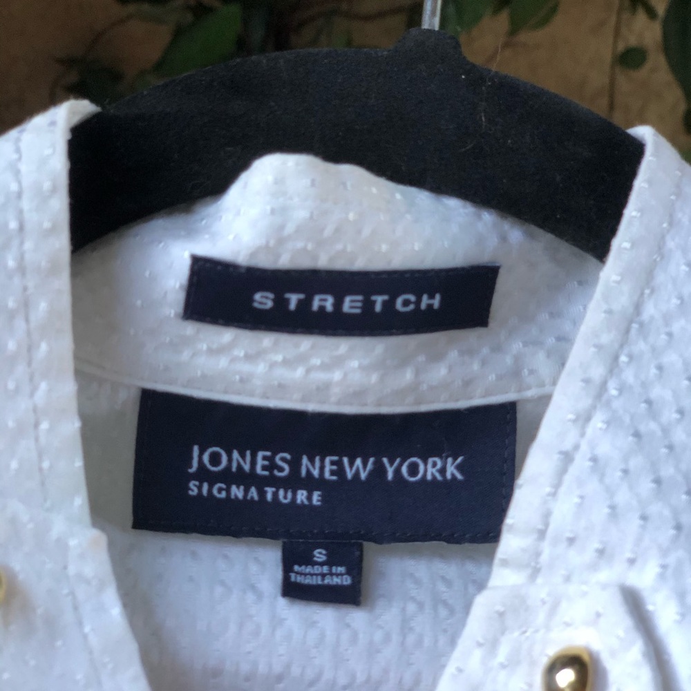 Jones New York Top - Picture 2 of 4